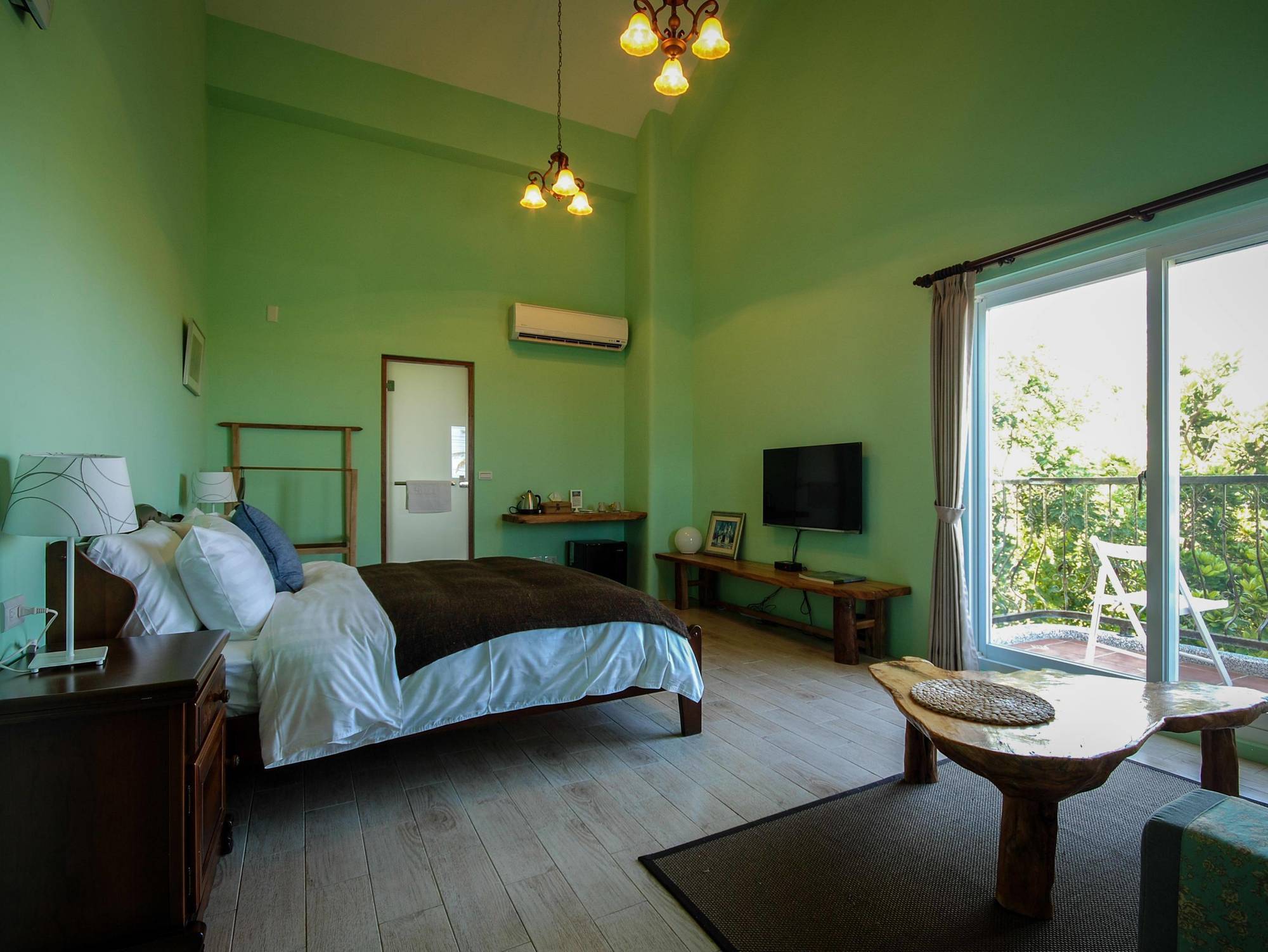Bonjour Bebe Bed & Breakfast Hengchun South Gate Exterior photo