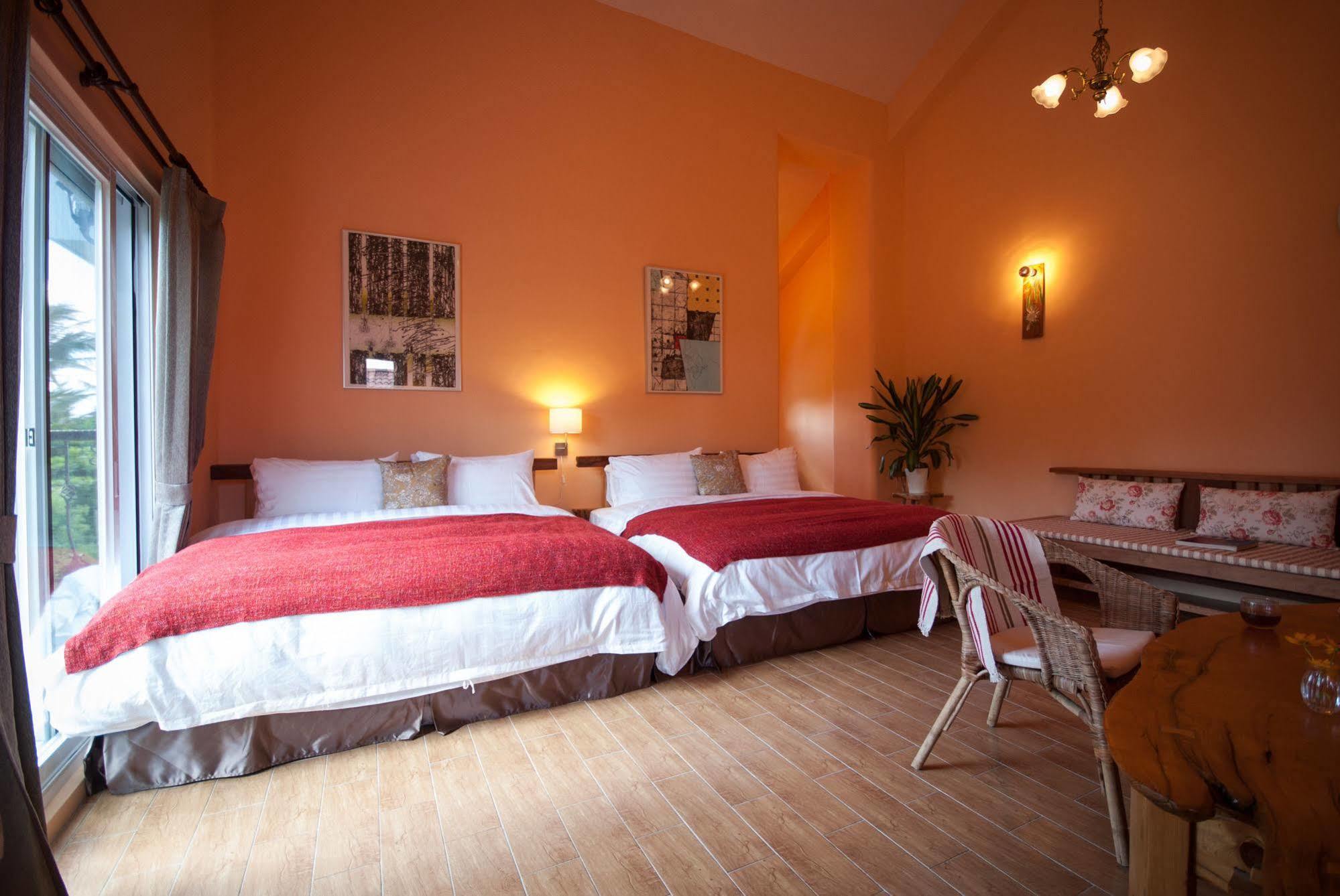 Bonjour Bebe Bed & Breakfast Hengchun South Gate Exterior photo