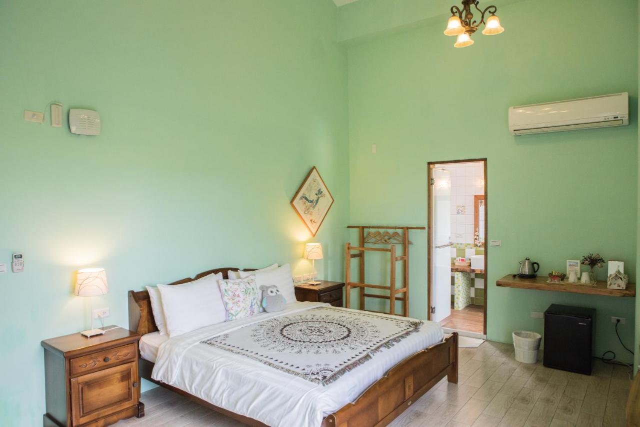 Bonjour Bebe Bed & Breakfast Hengchun South Gate Exterior photo